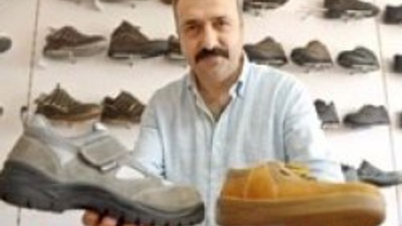 PKK ile simgeleşen Mekap ayakkabının sahibi sitemkar