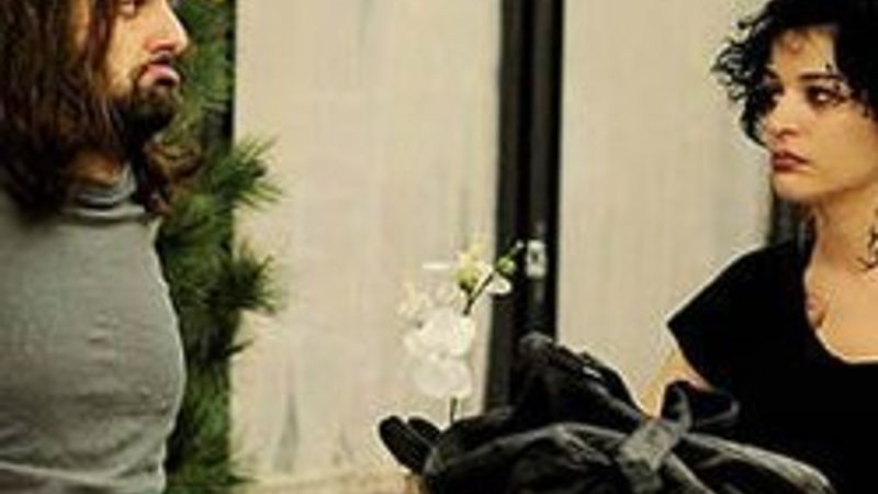 Gonca Vuslateri'nin Erdoğan'a küfür tweet'i