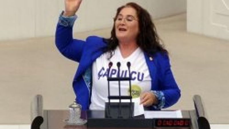 Sabahat Akkiraz'dan Sabiha Gökçen tweet'i