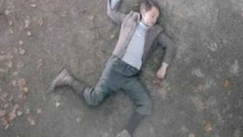 Mercedes'in reklamında Hitler küçükken öldürüldü