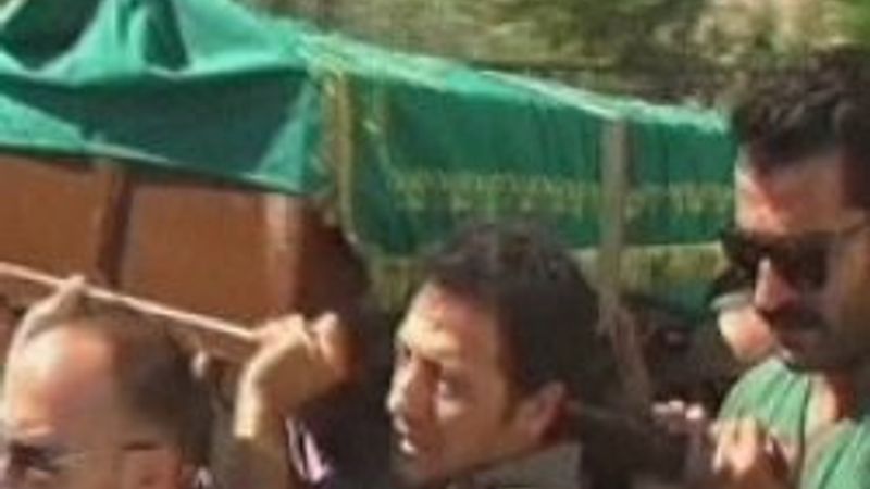 Tuncel Kurtiz'in cenazesi iki kere gömüldü