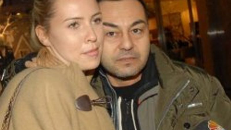 Serdar Ortaç tüm arabalarını sattı