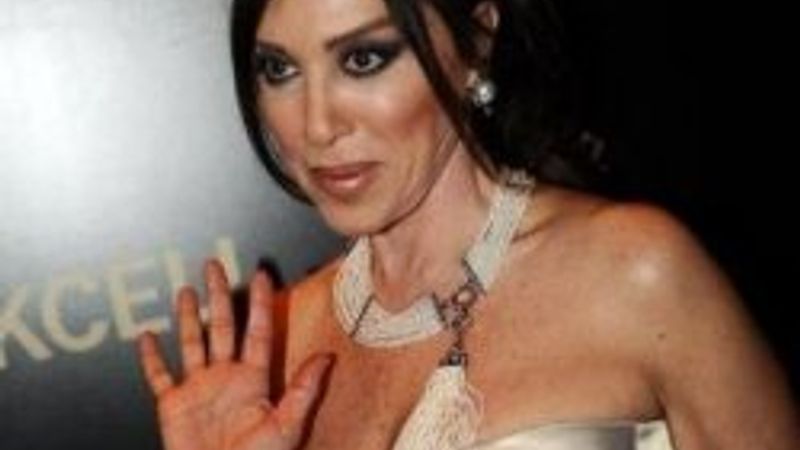 Nebahat Çehre'nin aylığı 120 bin TL