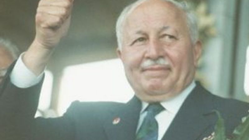 90'lardan seçim hatıraları İZLE