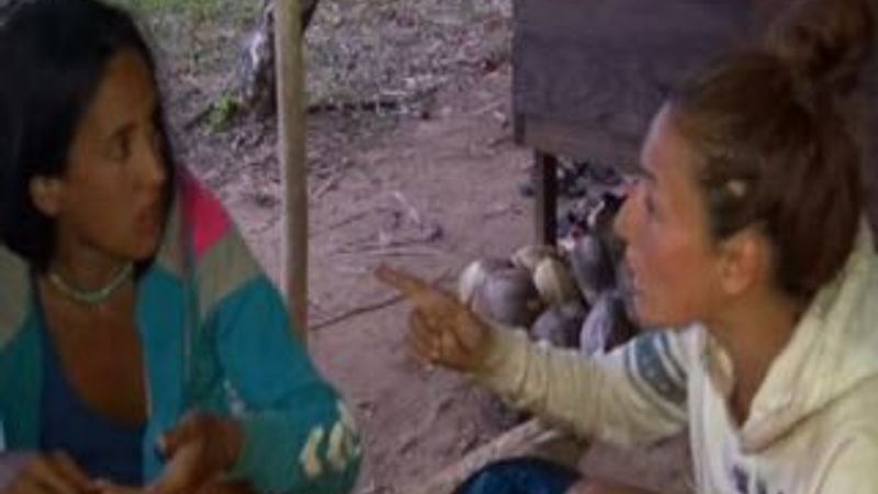 Survivor'da Acun bir yarışmacıyı diskalifiye etti - İzle