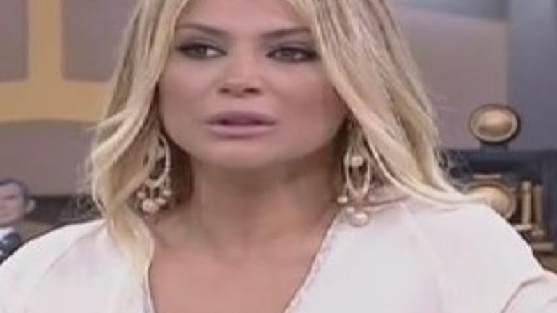 Songül Karlı: Programda o elbiseleri mecburen giydim İZLE