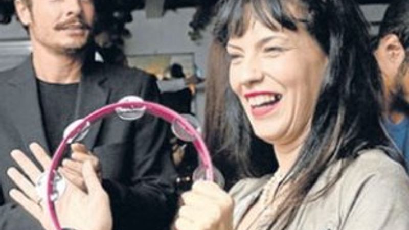 Yeşim Salkım 46 yaşına girdi