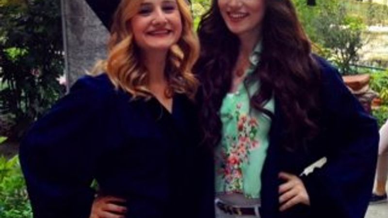 Fahriye Evcen Boğaziçi'nden mezun oldu