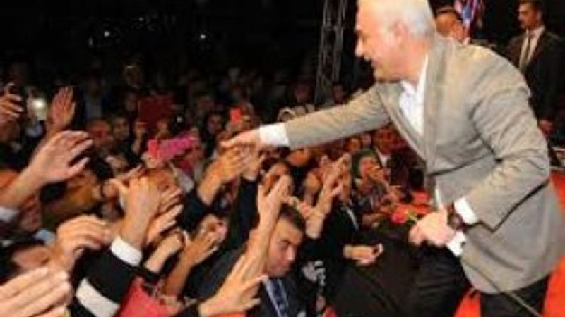 Nihat Hatipoğlu'ndan üç büyük lidere övgü