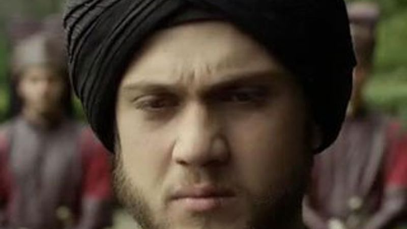 Muhteşem Yüzyıl'da Beyazıt Kanuni'ye isyan etti - İzle
