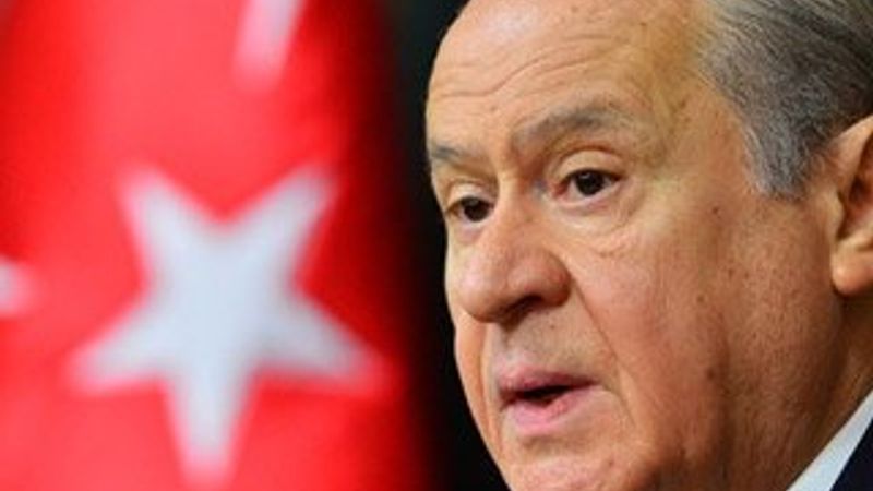 Devlet Bahçeli'den Babalar Günü mesajı