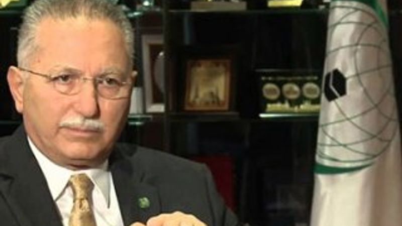 Ekmeleddin İhsanoğlu kimdir