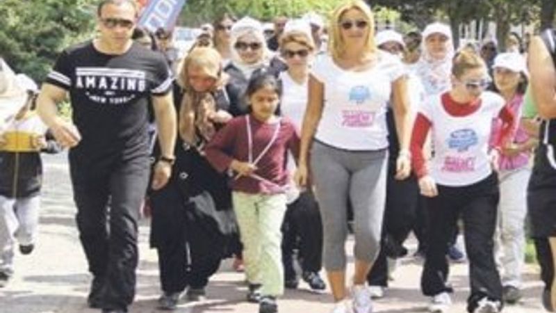 Pınar Altuğ obeziteye karşı