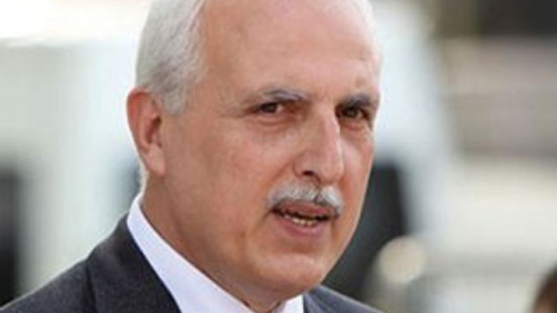 Vali Mutlu'dan provokatörü vuran polise tebrik