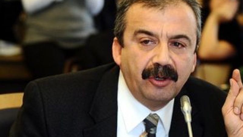 Sırrı Süreyya Önder'den Köşk seçimi yorumu