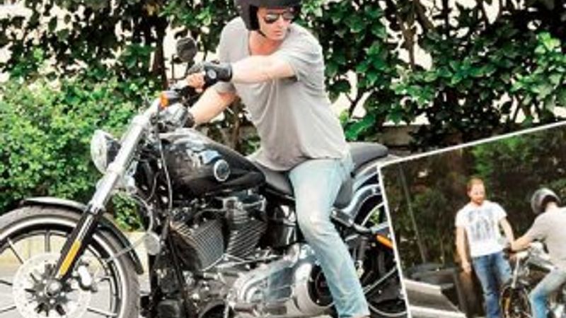 Kıvanç Tatlıtuğ'un yeni motosikleti