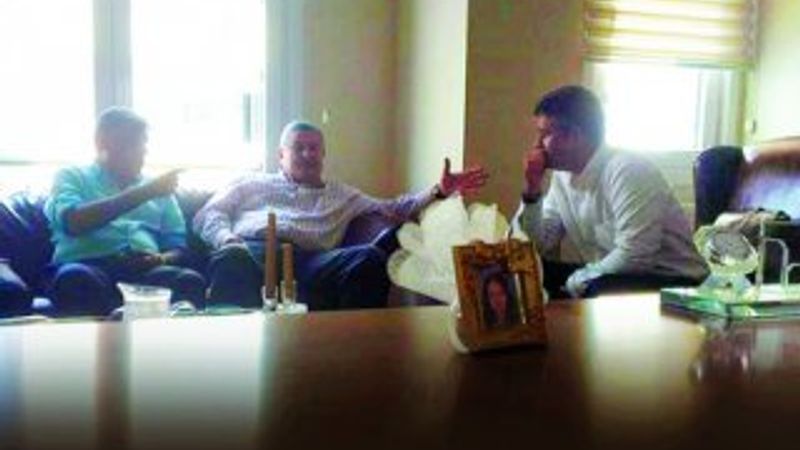 Metin Feyzioğlu kurultay öncesi gizli toplantıda