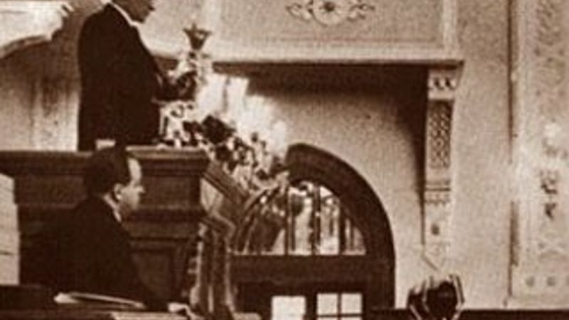 Atatürk Cumhurbaşkanlığı yeminini Vallahi diyerek bitirdi