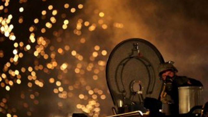 Missouri Valisi eylemciler için askerden yardım istedi