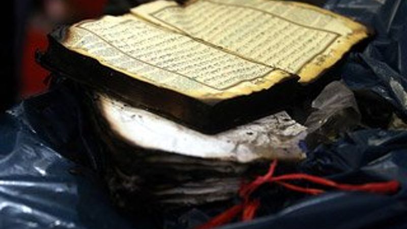 Almanya'da camiyi kundakladılar