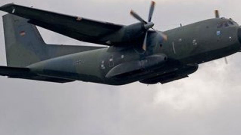 Dışişleri: Alman uçaklarına iniş izni verildi