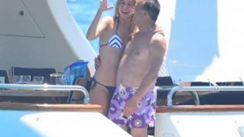 Ali Ağaoğlu'nun genç sevgilisine baba yasağı İZLE