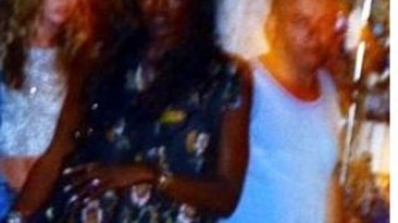 Naomi Campbell yine olay çıkarttı