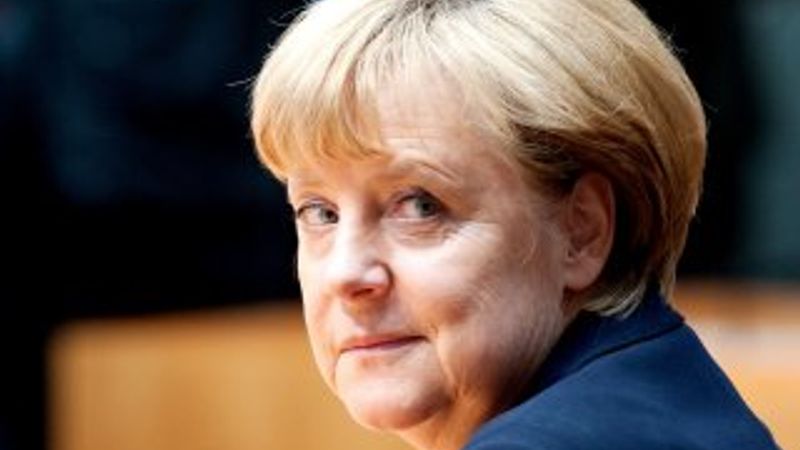 Merkel: PKK'ya silah yok