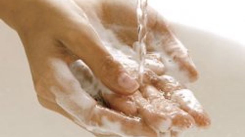 El yıkamamak mikroplara davetiyedir