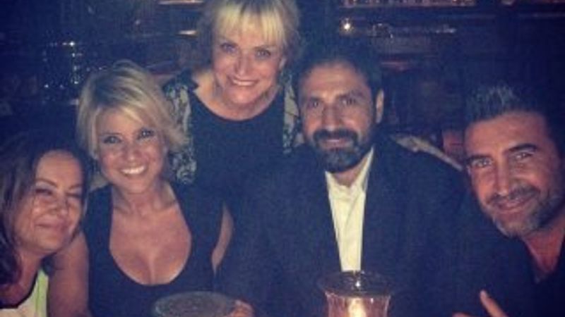 Gülben Ergen Erhan Çelik ile fotoğrafını paylaştı