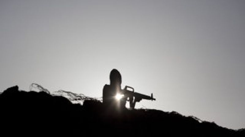 BM: Golan'da 43 barışgücü askeri alıkonuldu