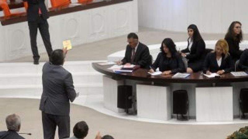 CHP'nin kitapçık fırlatması borsayı etkilemedi