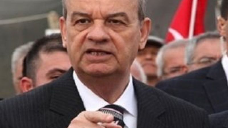 Başbuğ: Atatürk içkiyi ilaç olarak içerdi İZLE