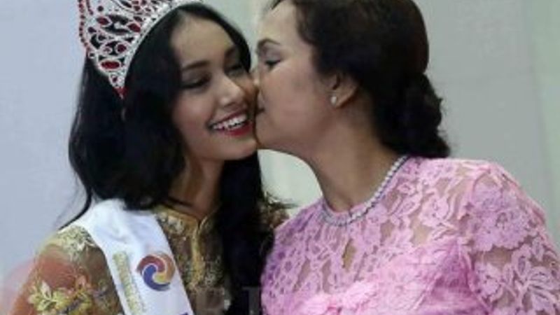 Güzellik kraliçesi tacıyla birlikte kayıplara karıştı