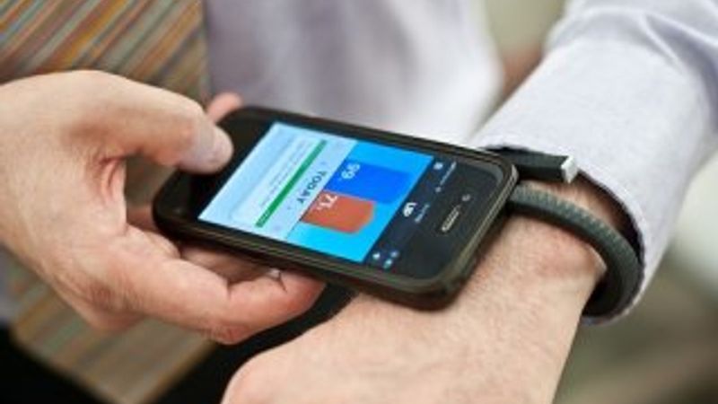 Apple sağlığa el attı