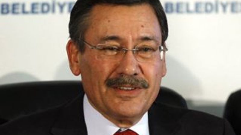 Melih Gökçek kendisini eleştirenlere yanıt verdi