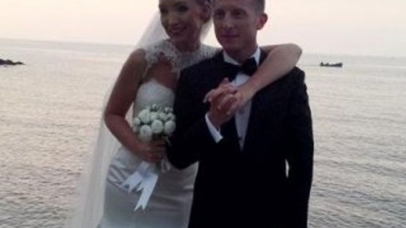 Ömür Arpacı evlendi