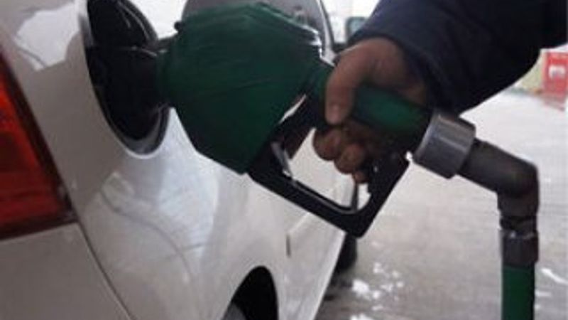 Benzine indirim geldi