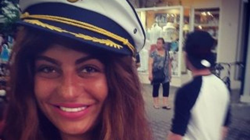 Süreyya Yalçın otomobiliyle çita gezdirdi