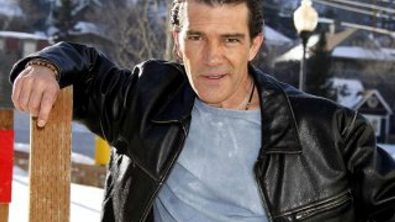 Antonio Banderas'a Hollywood'da sınırlama