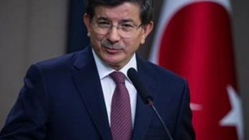 Davutoğlu Neşet Ertaş Kültürevi'ni açtı