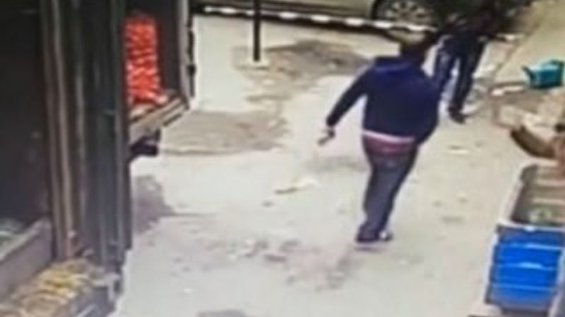 Fırlatılan karpuz başına geldi İZLE