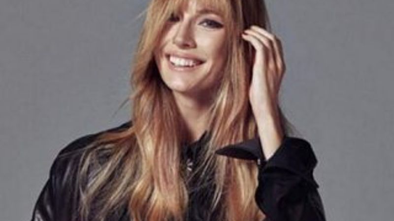 Yasemin Allen imaj yeniledi İZLE