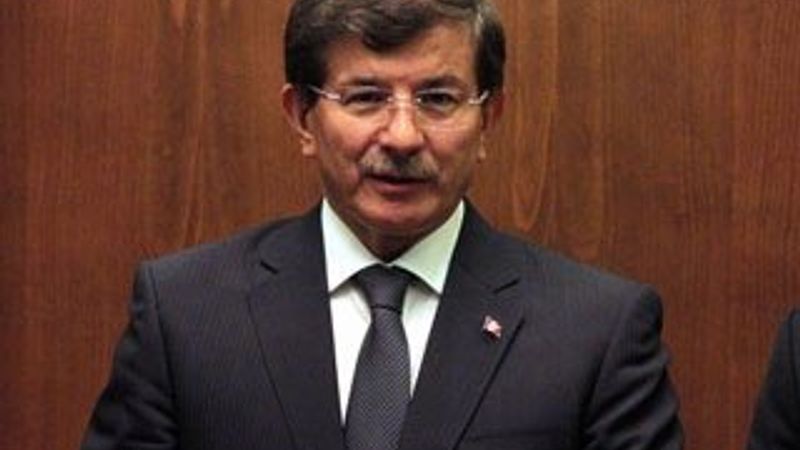 Davutoğlu'dan tezkere açıklaması