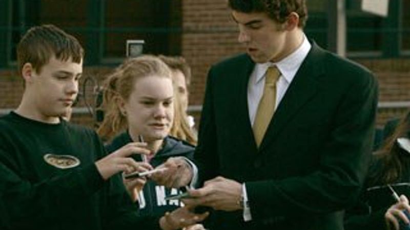 Michael Phelps alkollü araç kullanırken yakalandı