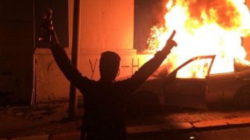 Bağcılar'da polise ateş açıldı