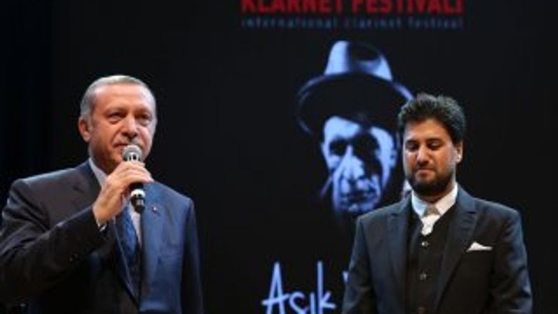 Erdoğan Aşık Veysel'in türküsünü söyledi İZLE