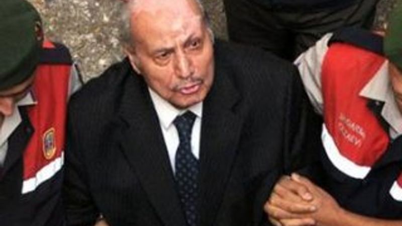 Hüseyin Üzmez hayatını kaybetti