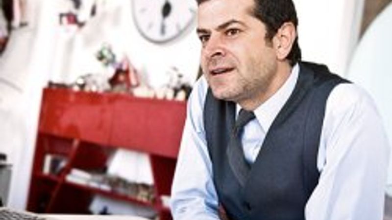 Kanal D Ana Haberi Cüneyt Özdemir sunacak