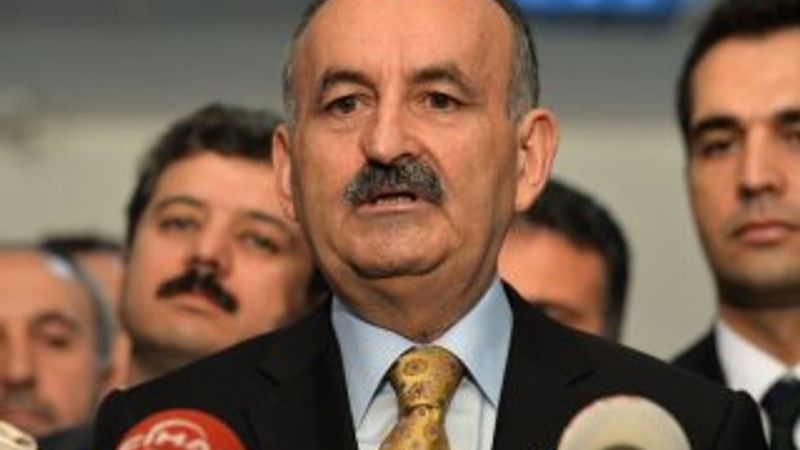 Mehmet Müezzinoğlu'ndan Ebola açıklaması